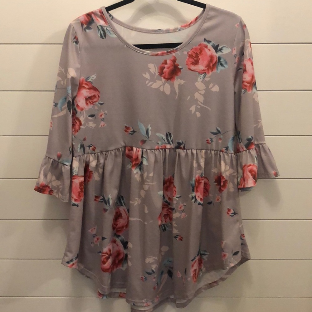 🛍 3 FOR $15🛍 Women's Lilac Babydoll Ruffle Top